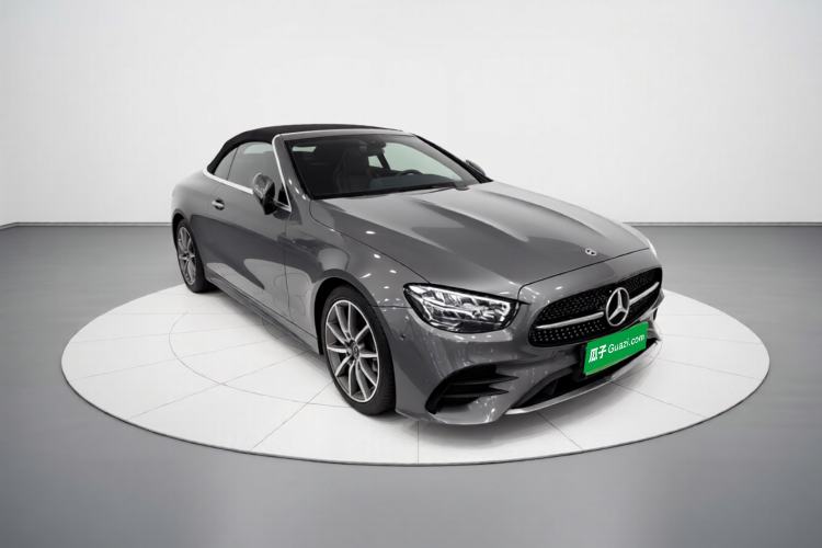 Used Mercedes-Benz E-Class 2021 E 260 Convertible Coupe Front Right 45 Deg
