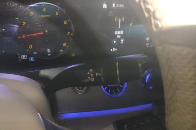 Used Mercedes-Benz E-Class 2021 Facelift E 300 Coupe Gear Lever