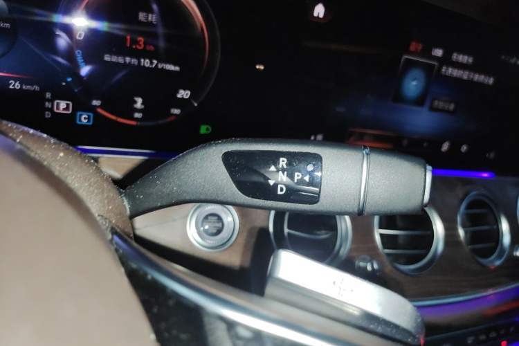 Used Mercedes-Benz E-Class 2021 Facelift E 300 L Stylish Edition Gear Lever