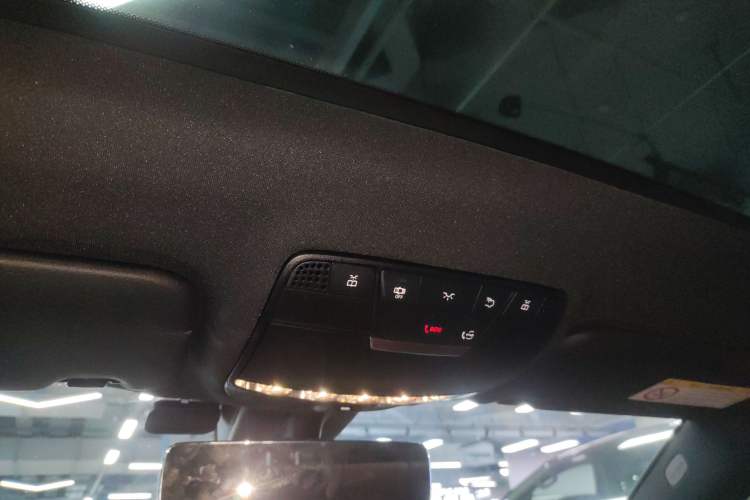 Used Mercedes-Benz E-Class 2021 E 260 Coupe Headliner