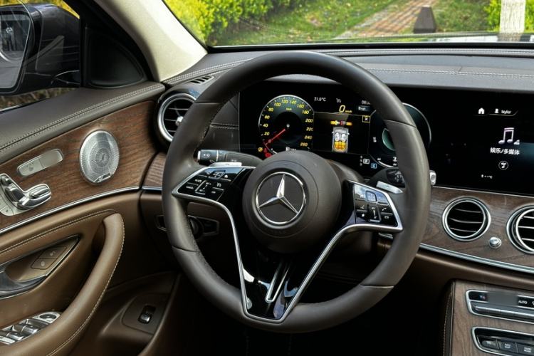 Used Mercedes-Benz E-Class 2021 E 300 L Stylish Model Interior 2