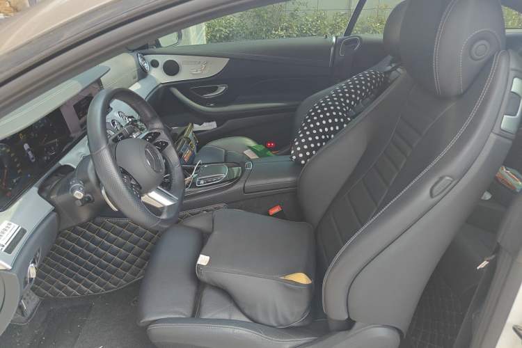 Used Mercedes-Benz E-Class 2021 E 300 Coupe Left Front Seat