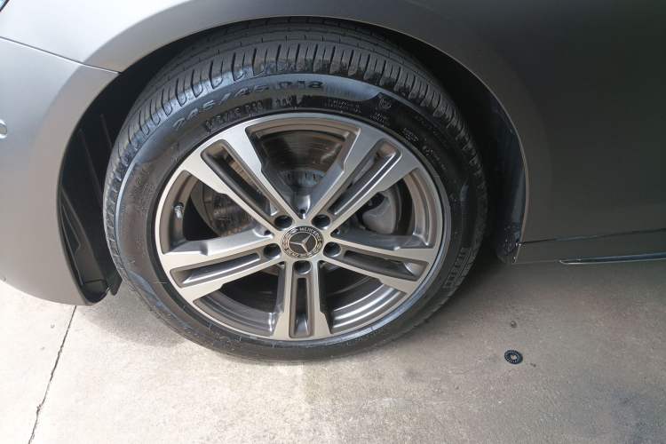Used Mercedes-Benz E-Class 2021 Facelift E 260 L Sport Edition Left Front Wheel Hub