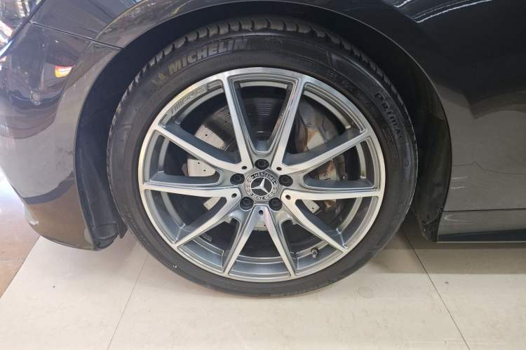 Used Mercedes-Benz E-Class 2021 Facelift E 300 Coupe Left Front Wheel Hub