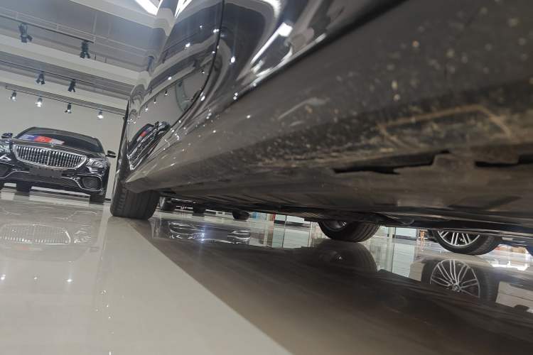 Used Mercedes-Benz E-Class 2021 E 260 Coupe Left Side Sill