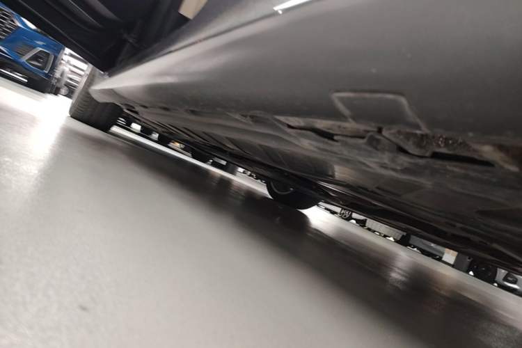 Used Mercedes-Benz E-Class 2021 Facelift E 260 Coupe Left Side Sill