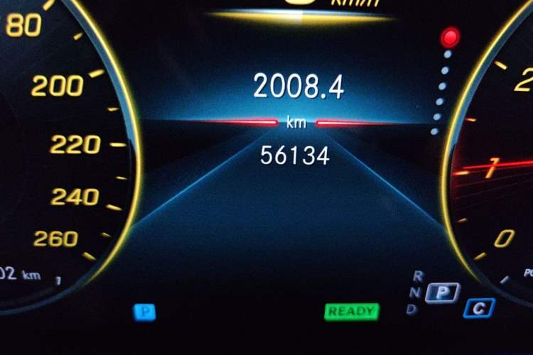 Used Mercedes-Benz E-Class 2021 E 260 Coupe Odometer Close Up
