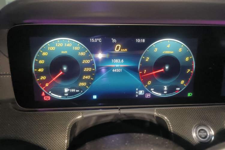 Used Mercedes-Benz E-Class 2021 E 300 Coupe Odometer Close Up