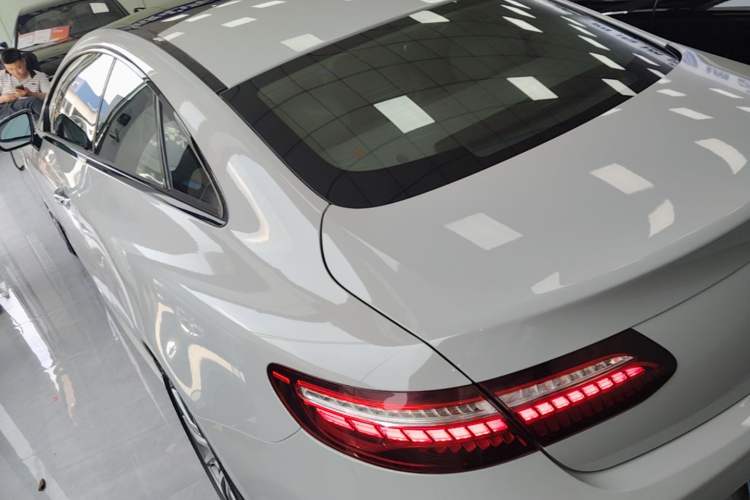 Used Mercedes-Benz E-Class 2021 E 260 Coupe Rear Left 45 Deg