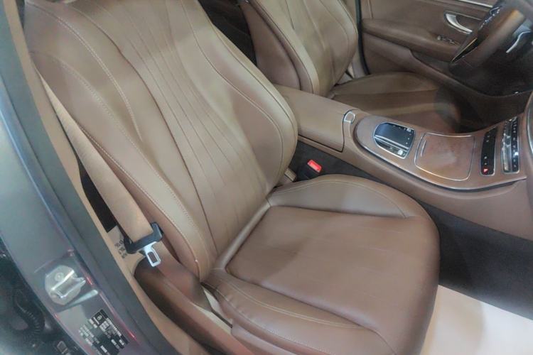 Used Mercedes-Benz E-Class 2021 E 300 L Stylish Model Right Front Seat