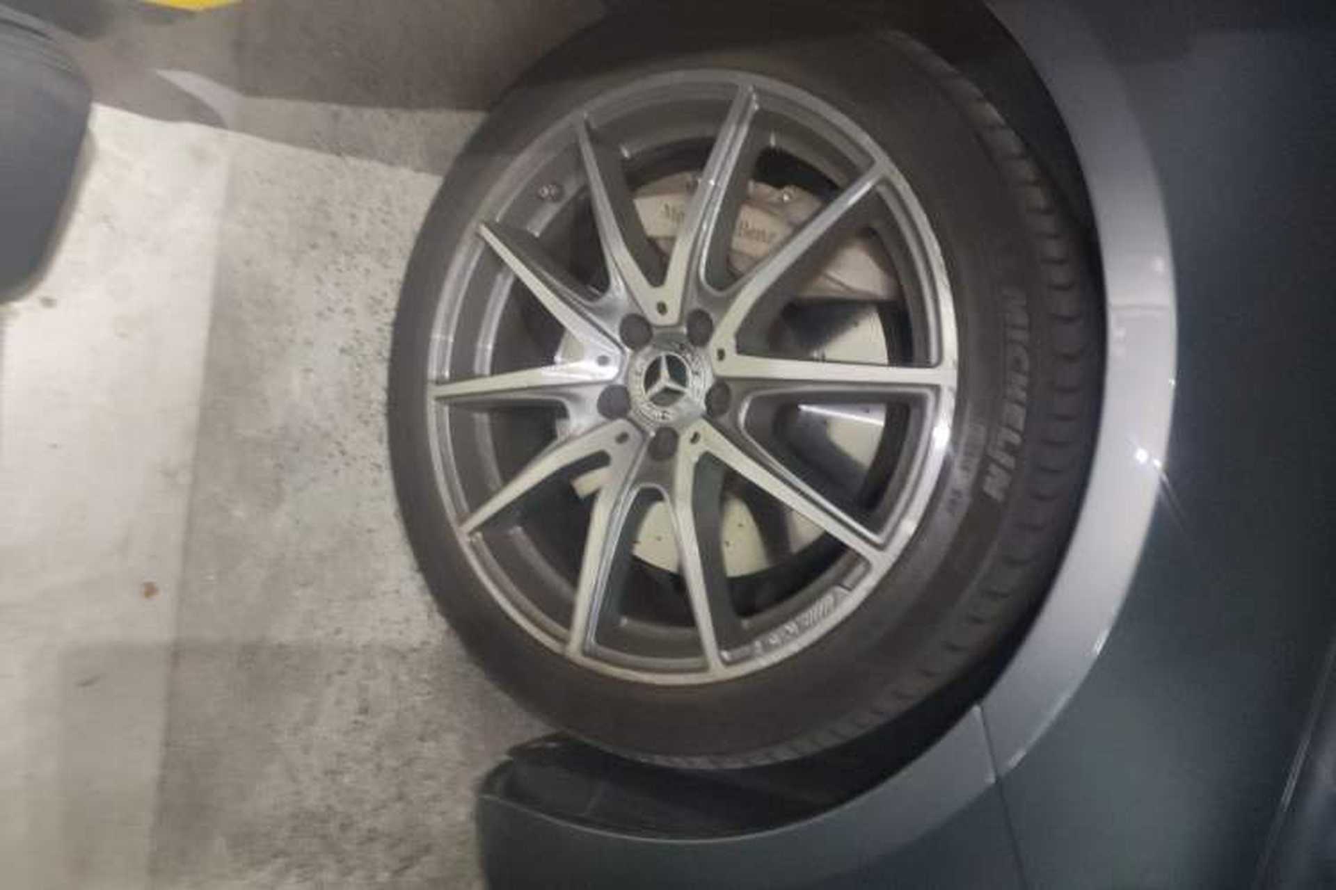 Used Mercedes-Benz E-Class 2021 Facelift E 300 Coupe Right Front Wheel Hub