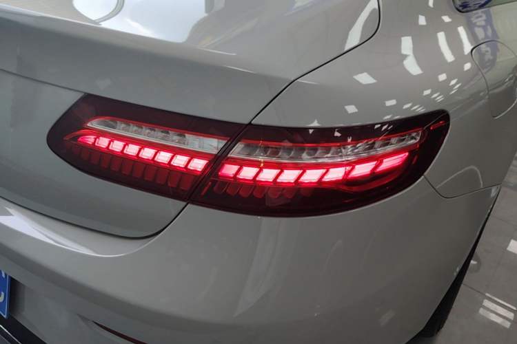 Used Mercedes-Benz E-Class 2021 E 260 Coupe Right Rear Taillight