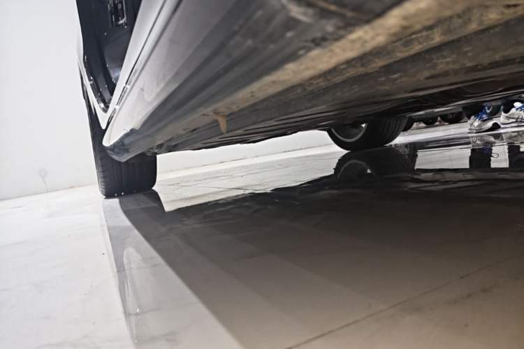 Used Mercedes-Benz E-Class 2021 E 260 Coupe Right Side Sill