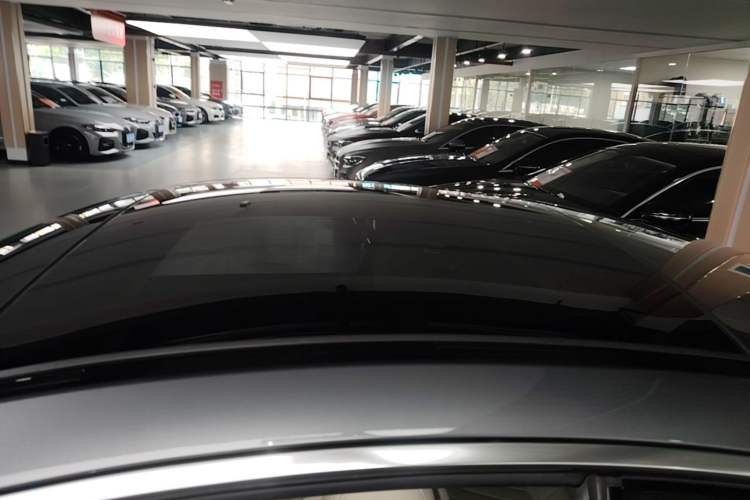 Used Mercedes-Benz E-Class 2021 Facelift E 260 Coupe Roof