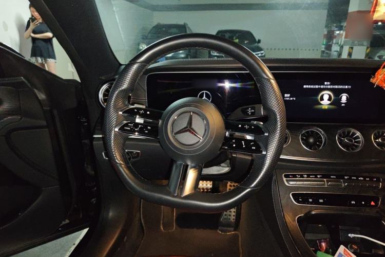 Used Mercedes-Benz E-Class 2021 E 260 Coupe Steering Wheel