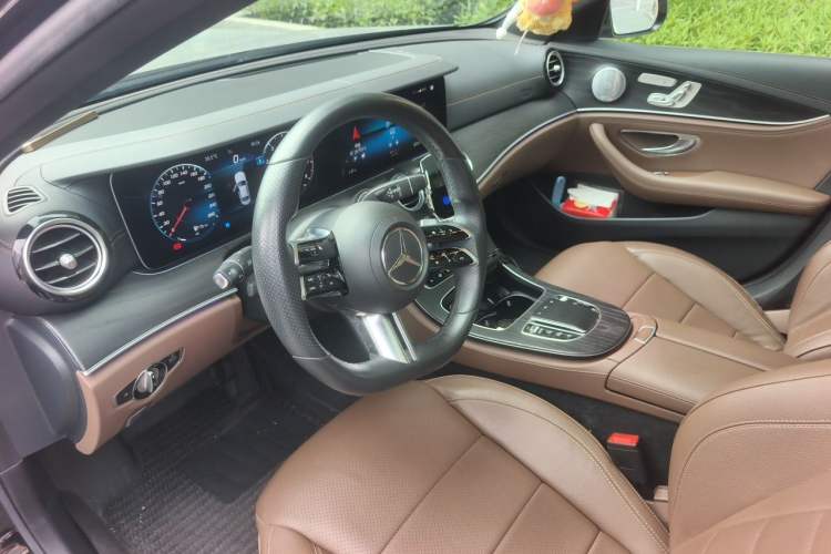 Used Mercedes-Benz E-Class 2021 E 300 L Sporty and Stylish Model Steering Wheel