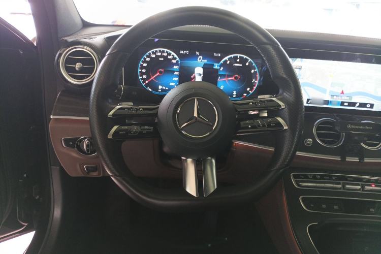 Used Mercedes-Benz E-Class 2021 Facelift E 260 L Sport Edition Steering Wheel