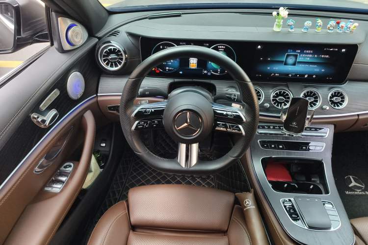 Used Mercedes-Benz E-Class 2021 Facelift E 260 L Sport Edition Steering Wheel