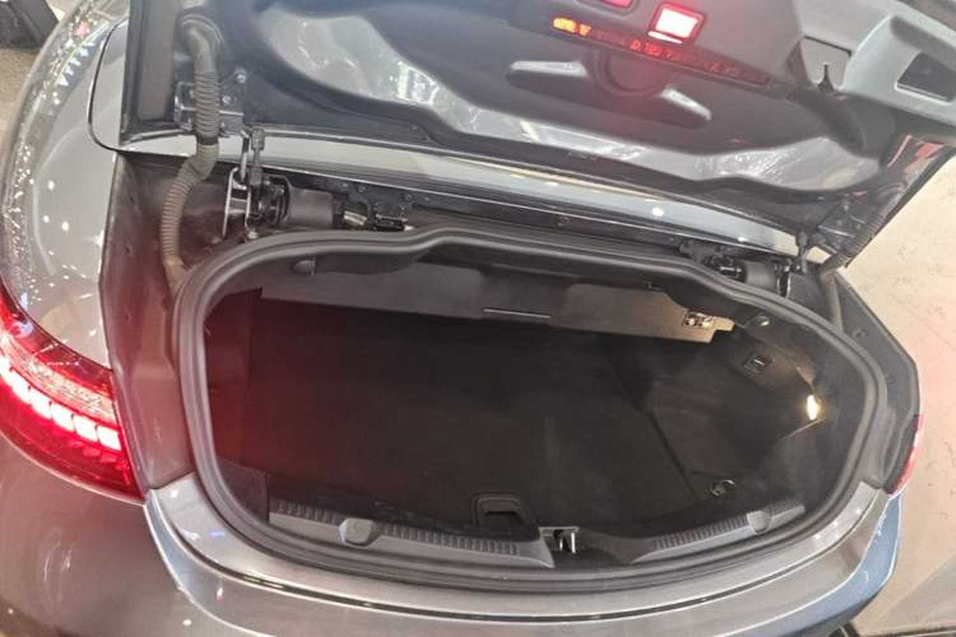 Used Mercedes-Benz E-Class 2021 E 260 Convertible Coupe Trunk