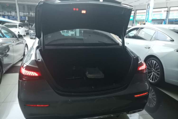 Used Mercedes-Benz E-Class 2021 E 300 L Sporty and Stylish Model Trunk