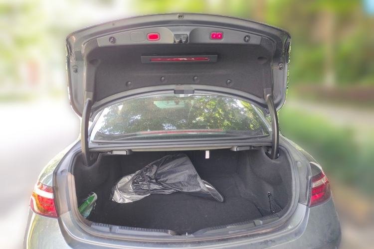 Used Mercedes-Benz E-Class 2021 E 260 Coupe Trunk