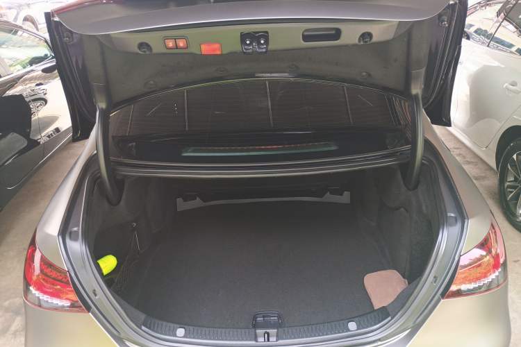 Used Mercedes-Benz E-Class 2021 Facelift E 260 L Sport Edition Trunk