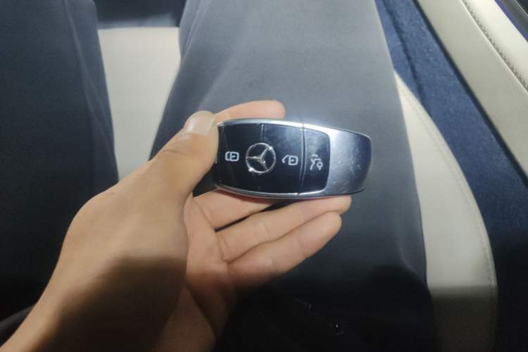 Used Mercedes-Benz E-Class 2021 Facelift E 300 Coupe Vehicle Key
