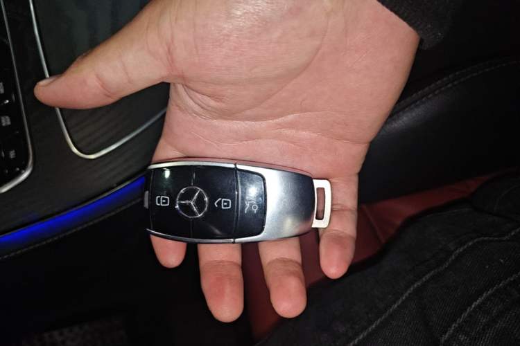 Used Mercedes-Benz E-Class 2021 E 260 Convertible Coupe Vehicle Key