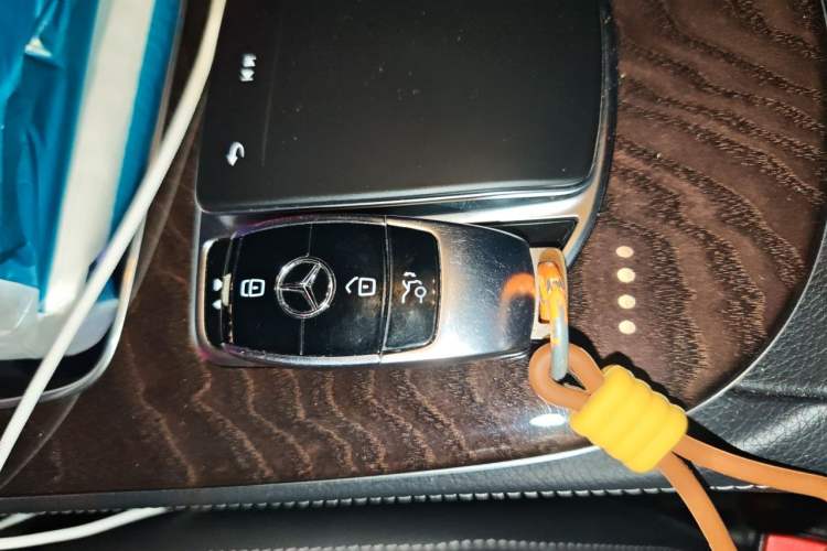Used Mercedes-Benz E-Class 2021 Facelift E 260 Coupe Vehicle Key