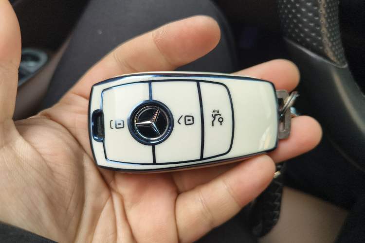 Used Mercedes-Benz E-Class 2021 Facelift E 260 L Sport Edition Vehicle Key
