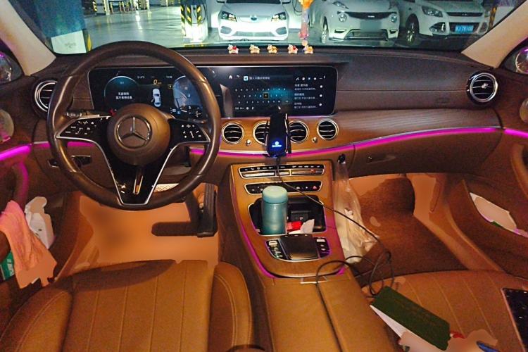 Used Mercedes-Benz E-Class 2021 Restyled E 300 L Luxury Edition Center Console