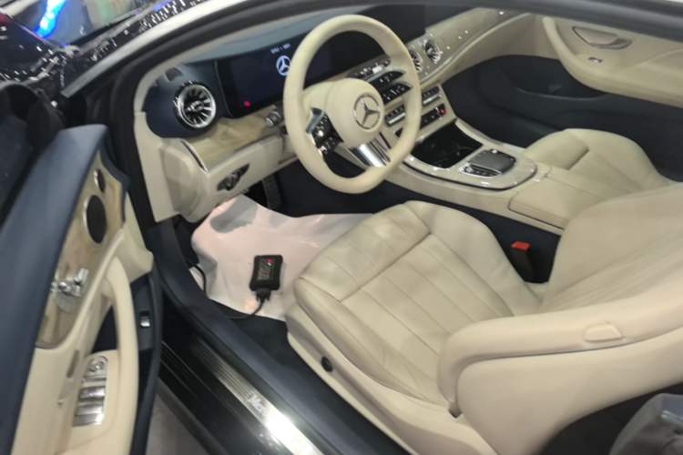 Used Mercedes-Benz E-Class 2021 Facelift E 260 Coupe Driver Seat