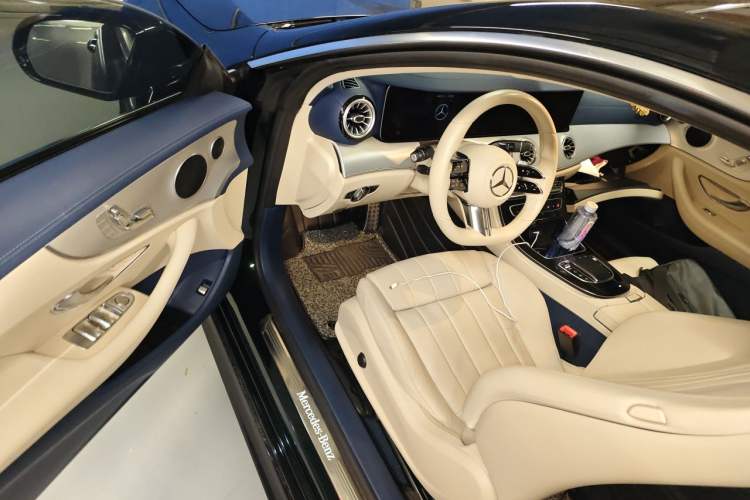 Used Mercedes-Benz E-Class 2021 Facelift E 260 Coupe Driver Seat