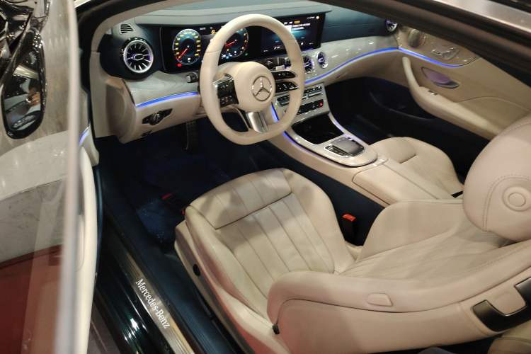 Used Mercedes-Benz E-Class 2021 Facelift E 260 Coupe Driver Seat