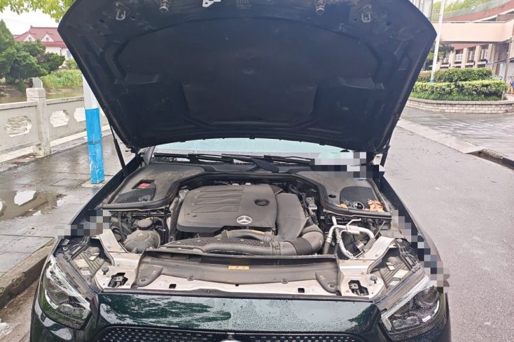 Used Mercedes-Benz E-Class 2021 Facelift E 260 4MATIC Coupe Engine Bay