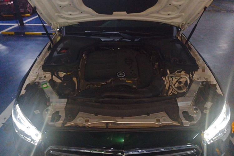 Used Mercedes-Benz E-Class 2021 Restyled E 300 L Luxury Edition Engine Bay