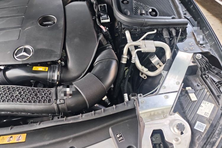 Used Mercedes-Benz E-Class 2021 E 300 Coupe Engine Bay Left
