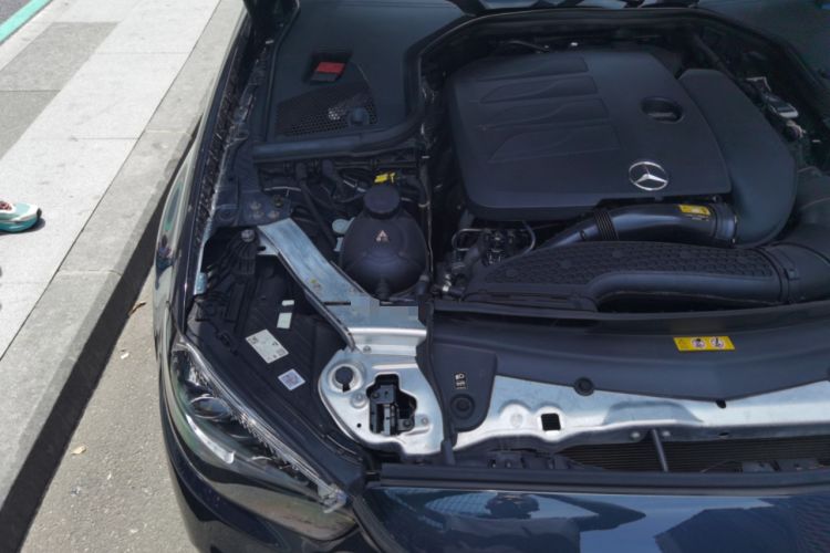 Used Mercedes-Benz E-Class 2021 Restyled E 300 L Sport Premium Edition Engine Bay Right