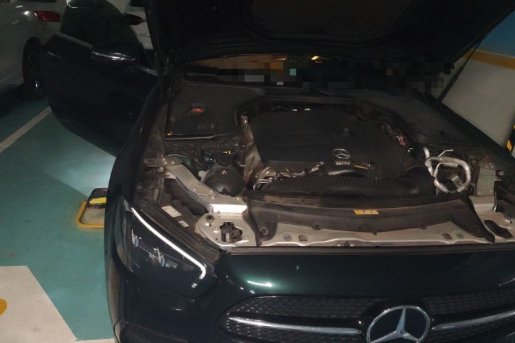 Used Mercedes-Benz E-Class 2021 Facelift E 260 Coupe Engine Bay Right