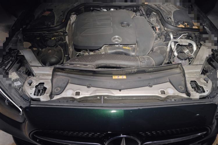 Used Mercedes-Benz E-Class 2021 E 260 Coupe Engine Bay