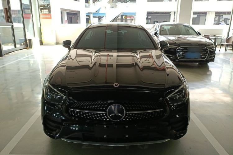 Used Mercedes-Benz E-Class 2021 Facelift E 260 Coupe Exterior 1