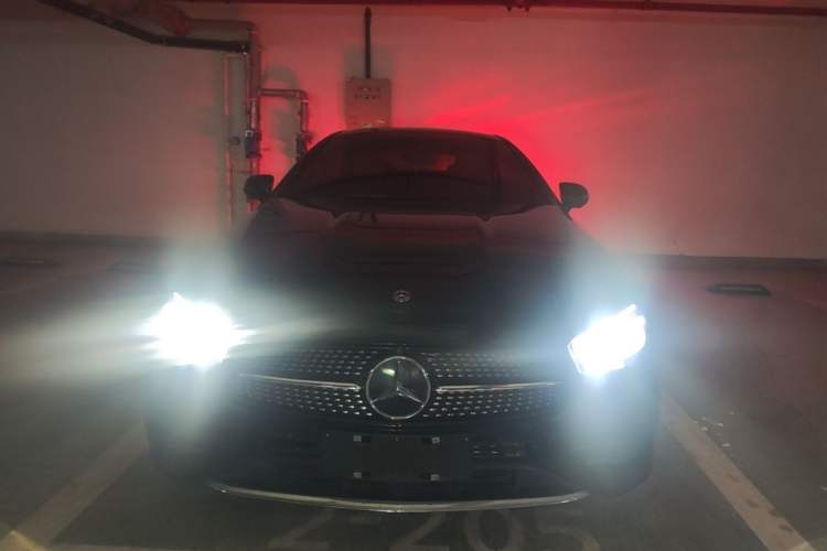 Used Mercedes-Benz E-Class 2021 E 300 Coupe Front
