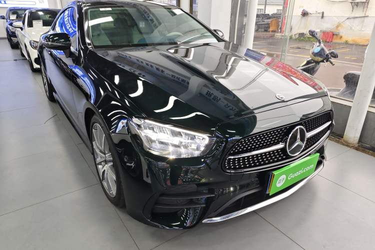 Used Mercedes-Benz E-Class 2021 Facelift E 260 Coupe Front Right 45 Deg