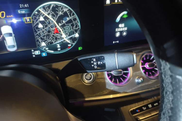 Used Mercedes-Benz E-Class 2021 E 300 L Sporty and Stylish Model Gear Lever