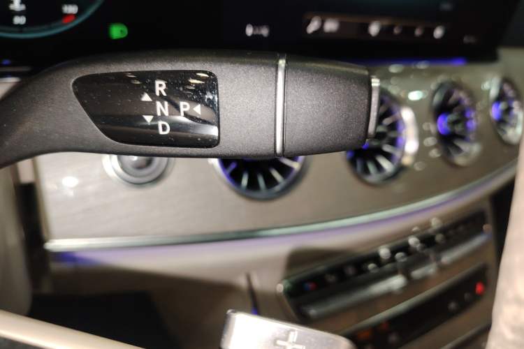 Used Mercedes-Benz E-Class 2021 Facelift E 260 Coupe Gear Lever