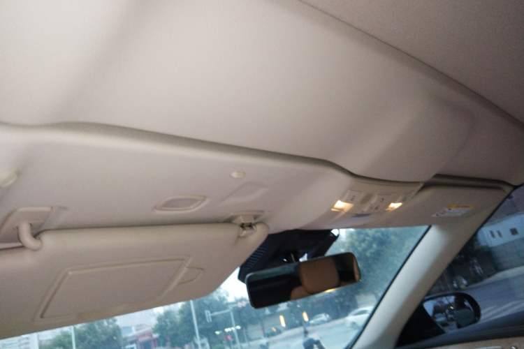 Used Mercedes-Benz E-Class 2021 Restyled E 260 4MATIC Convertible Coupe Headliner