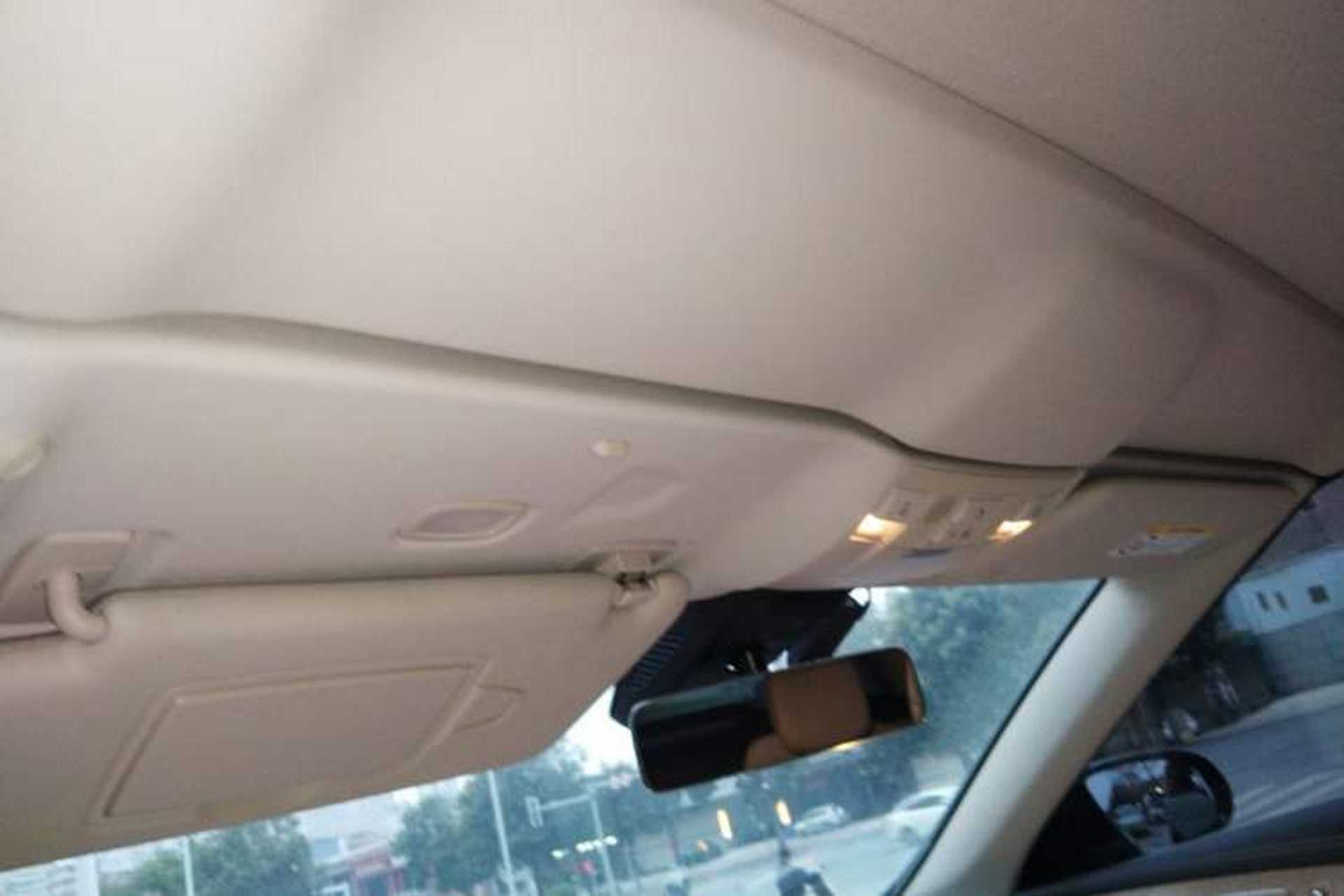 Used Mercedes-Benz E-Class 2021 Restyled E 260 4MATIC Convertible Coupe Headliner