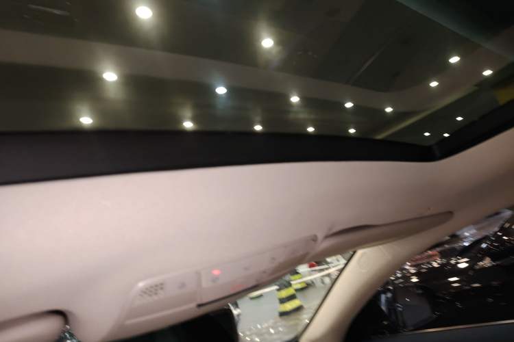 Used Mercedes-Benz E-Class 2021 Facelift E 260 Coupe Headliner