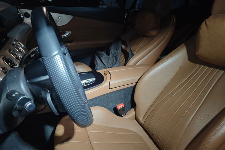 Used Mercedes-Benz E-Class 2021 E 260 Coupe Left Front Seat