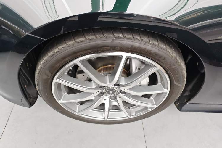 Used Mercedes-Benz E-Class 2021 Facelift E 260 Coupe Left Front Wheel Hub